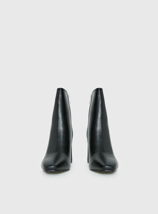Sawyer Ankle Boots Black