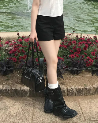 Button cotton shorts