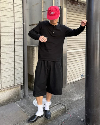 Cubic snapback