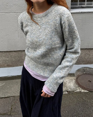 Round neck long-sleeve knit