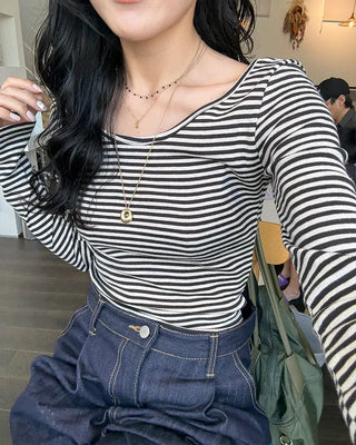 U-neck striped long-sleeved T-shirt