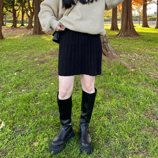 Pleated mini skirt