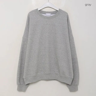 Round balloon sweatshirt