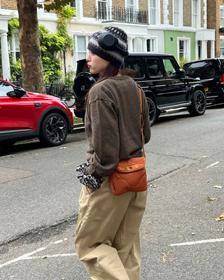 Quilted shoulder bag