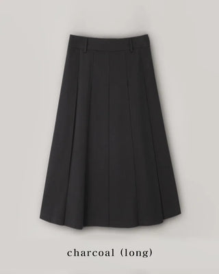 Pleated midi skirt