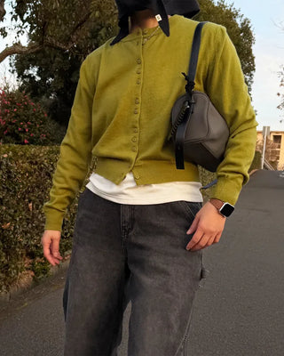 Anti-pilling color crew neck cardigan