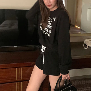 Lettering Cropped Sweatshirt