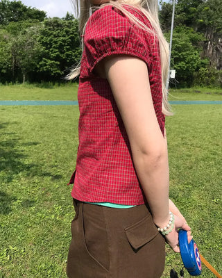 Checked shirred short-sleeved blouse