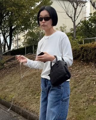 Simple brushed-back round neck long-sleeve T-shirt