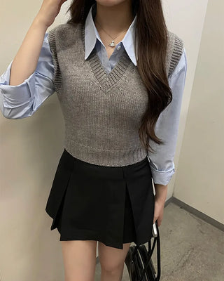 V-neck cropped knit vest
