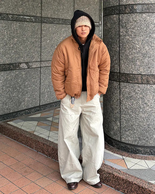 Monotone down jacket