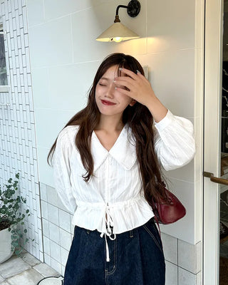 Big collar shirred waist blouse