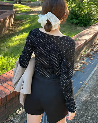Scalloped Cuff Dot Long T-Shirt