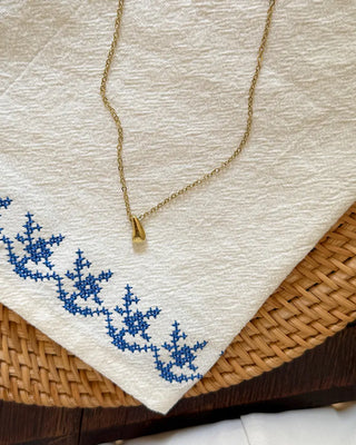 Drop motif necklace