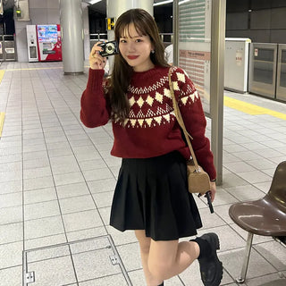 Round neck jacquard knit