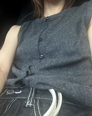 Front button knit vest