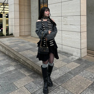 Asymmetrical mini skirt