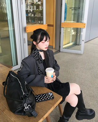 Dot pattern scarf