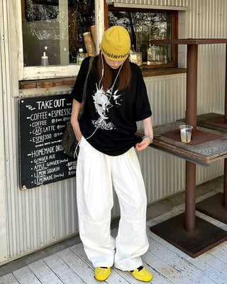 Cotton two-pleat wide-leg pants with key loop.