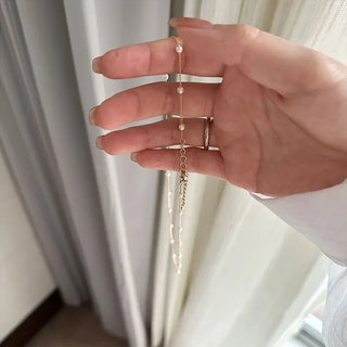 Pearl point necklace