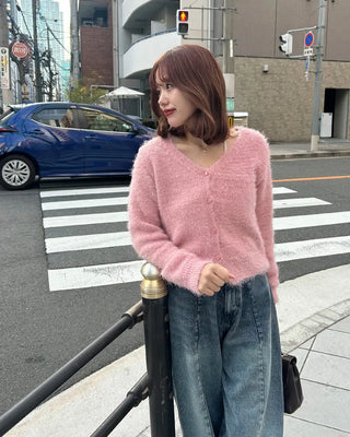 V-neck loose-fit shaggy knit