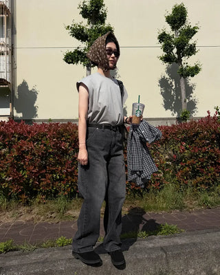 Plain cotton short-sleeved T-shirt