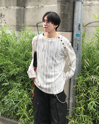 Striped button-up long-sleeved T-shirt