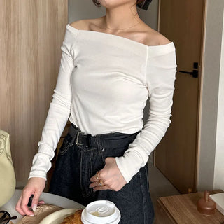 Slim-fit off-shoulder t-shirt