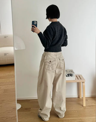 Back pocket curved cotton pants