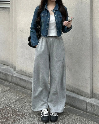Slim-fit cropped denim shirt