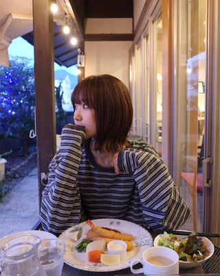 Striped long-sleeved T-shirt