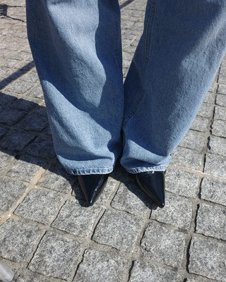 Pointed-toe loafers