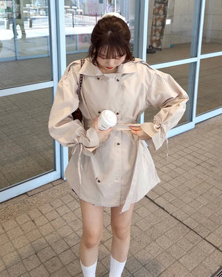 Double-breasted half trench coat