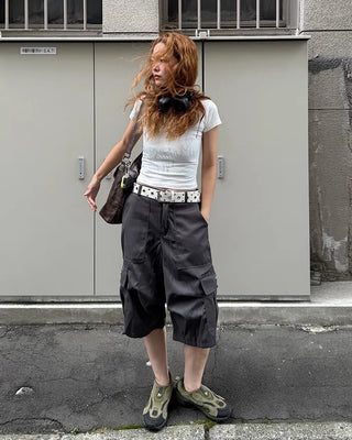 Tucked cargo Bermuda cotton pants