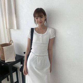 Ribbed Button U-Neck T-Shirt