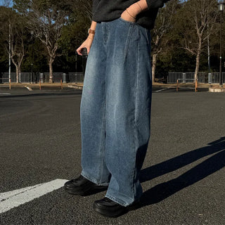Dart detail balloon denim pants