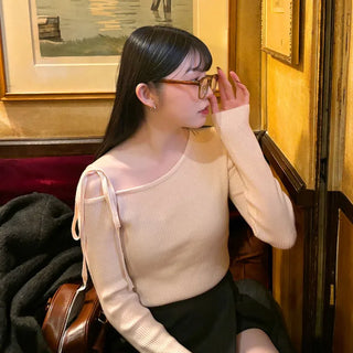 Ribbon Off-Shoulder Knit