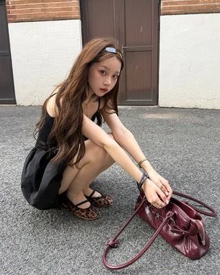 Strap ballet shoes