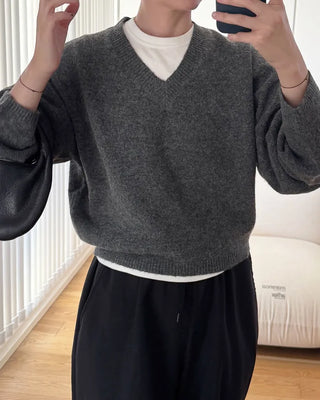 Semi-Clothed V-Neck Knit