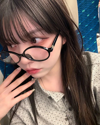 Ellipse Glasses
