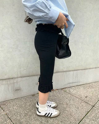 Frill Capri Pants
