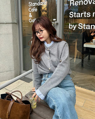 Frill-point button cardigan