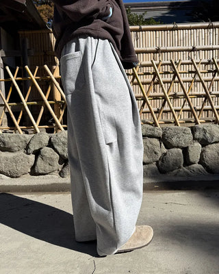 Balloon sweatpants