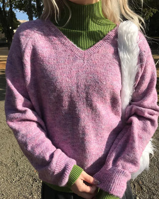 V-neck oversized knit