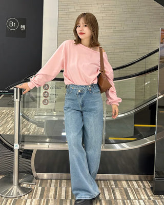 Off-shoulder sweatshirt