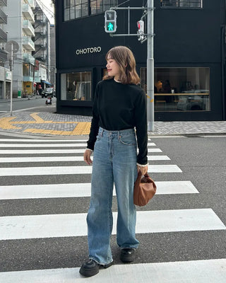 Slim-fit frill detail knit