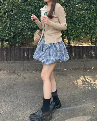 Belted check balloon mini skirt
