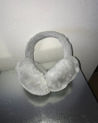 Milk fur earmuffs
