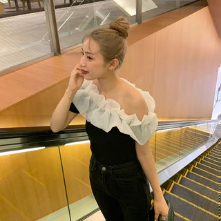 Chiffon frill off-shoulder T-shirt