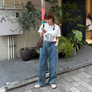 Pintuck pointed denim